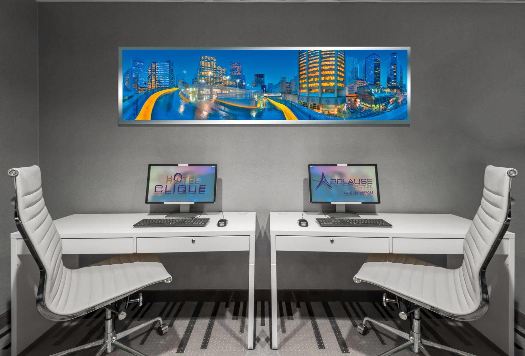 Applause Airport By Clique Hotel